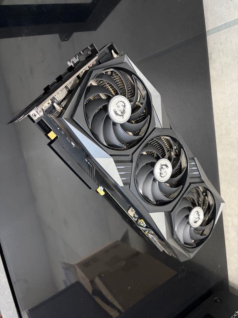 グラフィックボード・グラボ・ビデオカード MSI GeForce RTX 3070 Gaming Trio