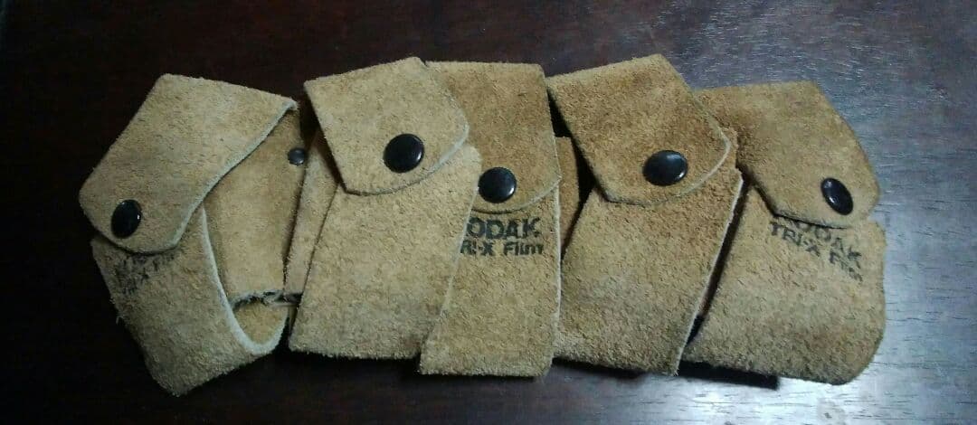 超珍品激レアカメラグッズ　フイルムホルダー　コダックTRI-X本革バックスキン製