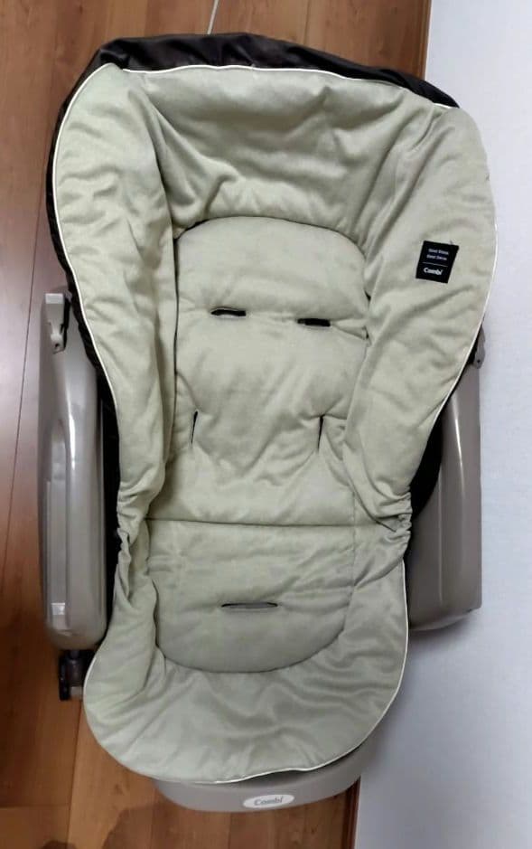 ネムリラAUTO SWING BEDi おやすみドーム EG コンビ