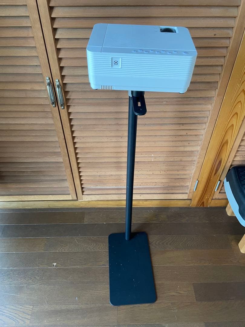 プロジェクター➕台一式