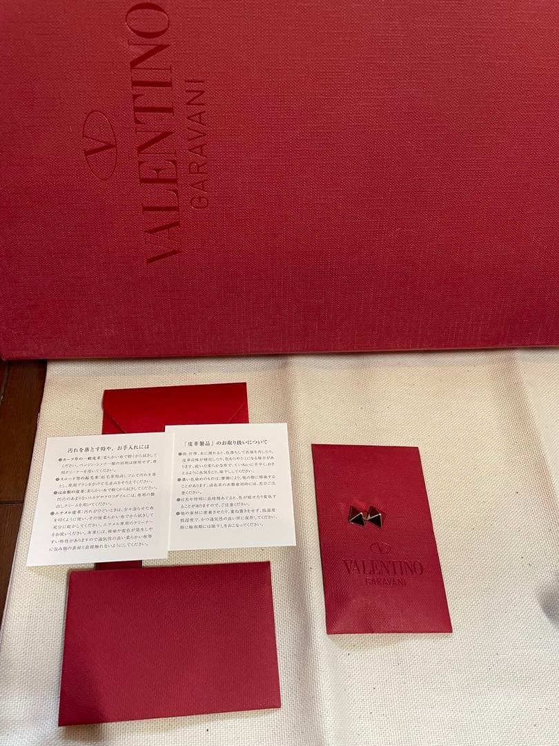 新品　VALENTINOバレンティノ ロックスタッズ　フラット　シューズ　36