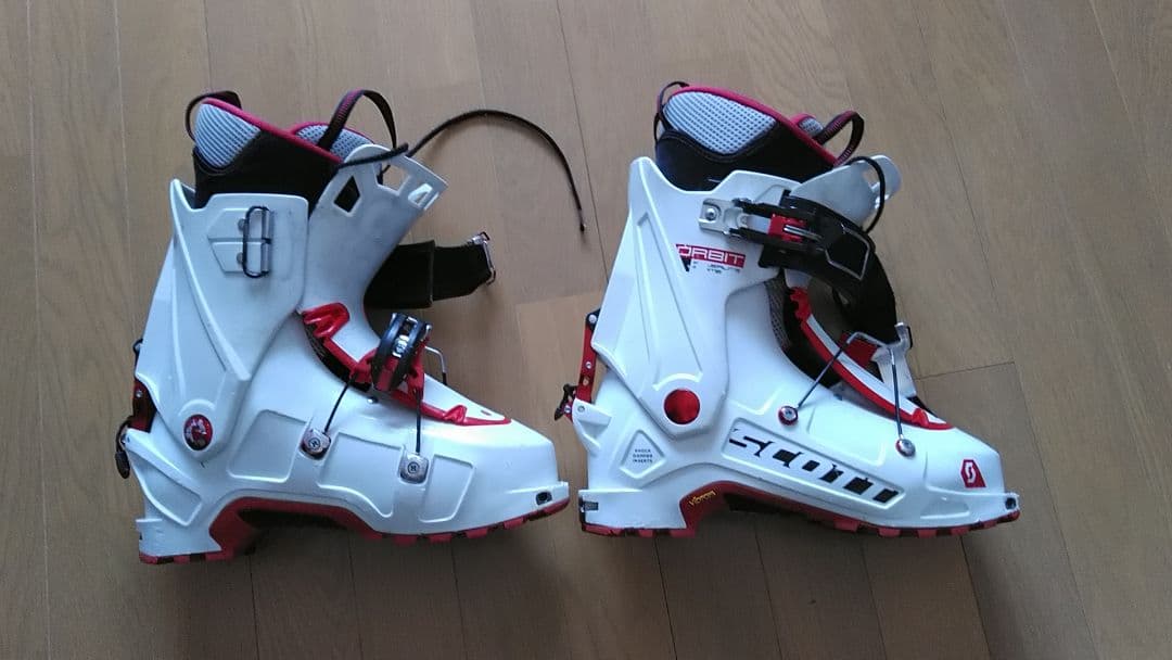 Scott オービット　アルパインスキーブーツ ホワイト/レッド