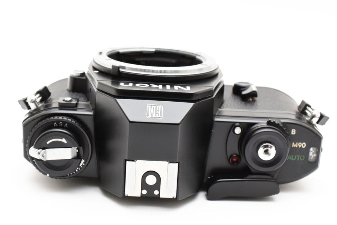 超美品 NIKON ニコン EM フィルムカメラ　モルト新品交換済 B879