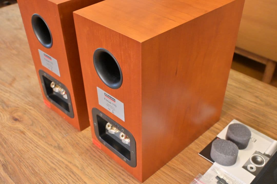 ディナウディオ　Focus 110 DYNAUDIO スピーカー　ペア　名機