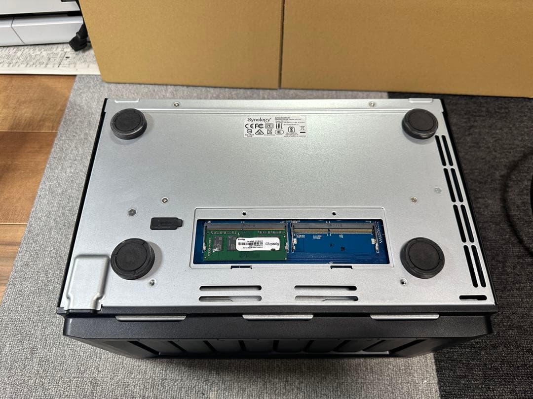 外付けハードディスク・ドライブ Synology DiskStation Model DS1819+