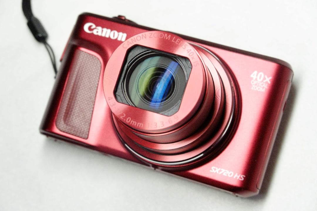 【美品／希少レッド】Canon SX720HS 　箱・付属品付 デジカメ