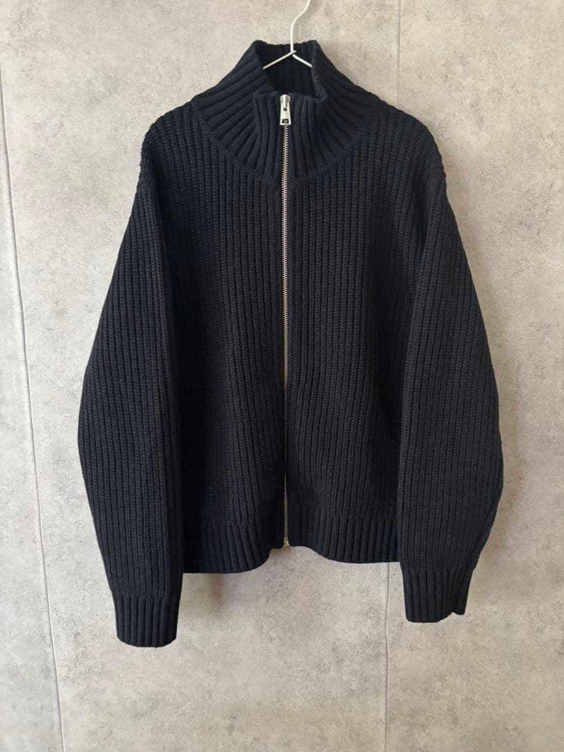 コス　COS　ファンネルネックニットウールジャケット