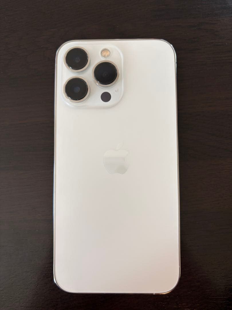美品　iPhone 13 Pro 256GB シルバー