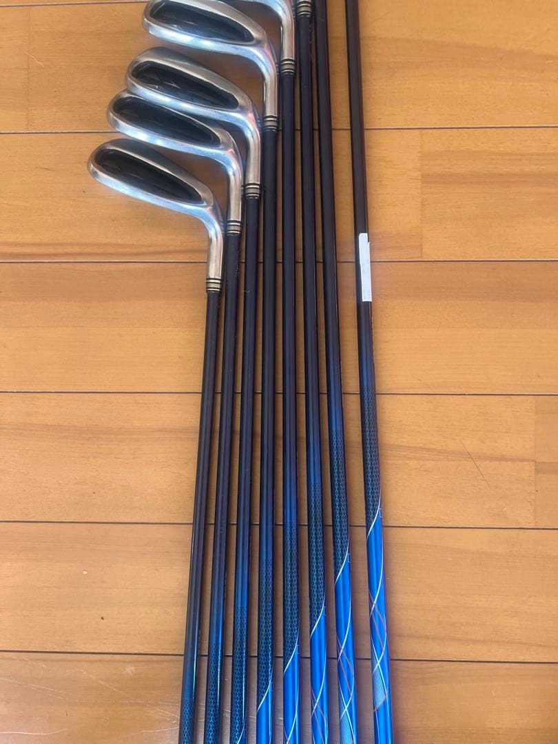 ゼクシオ10アイアンセット8本