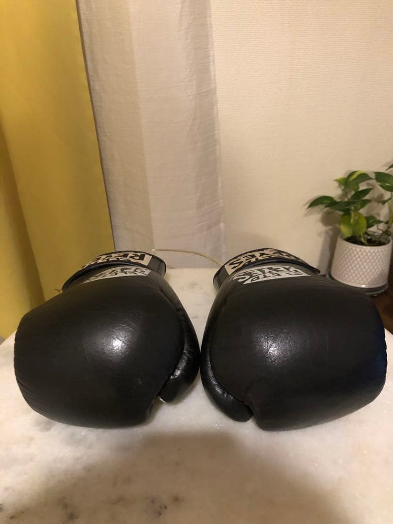 Reyes レイジェス ボクシンググローブ 8oz 黒