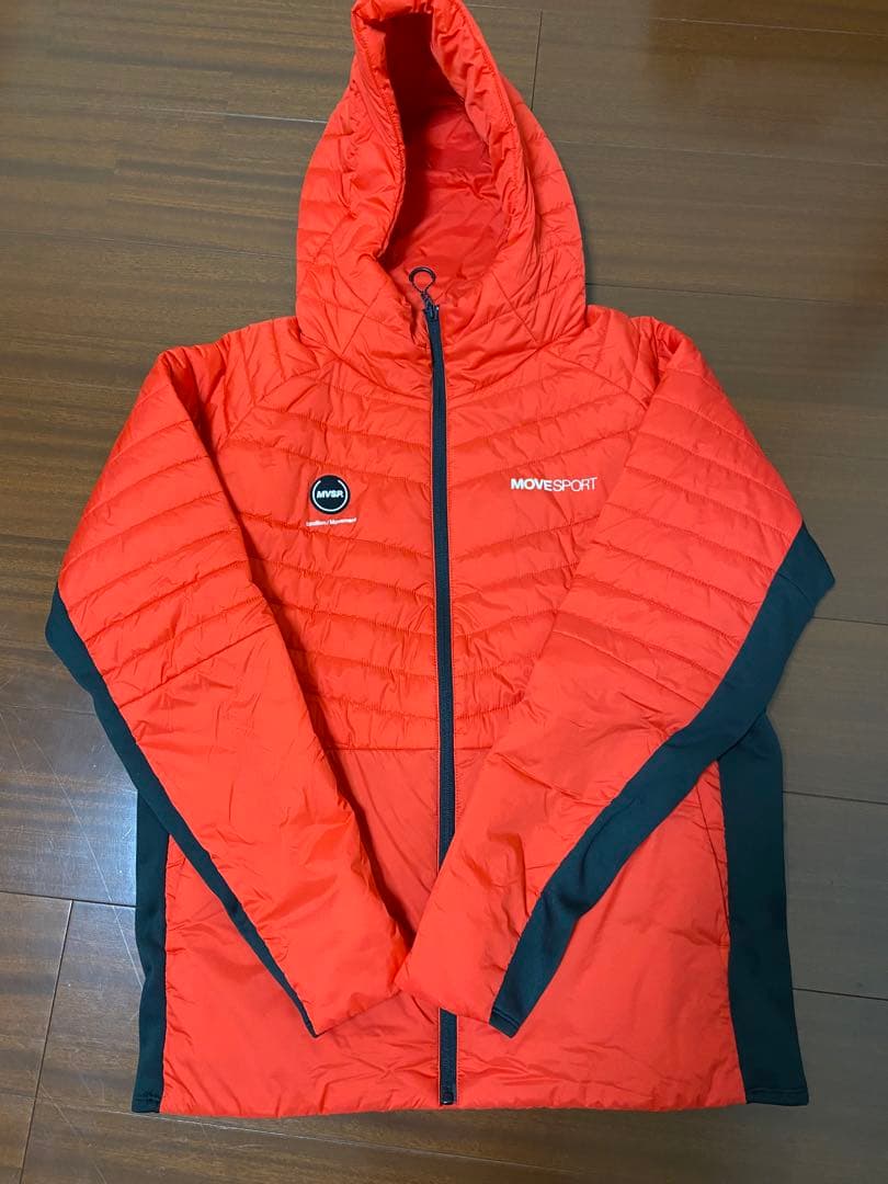 デサント　ハイブリッドセットアップ　中綿