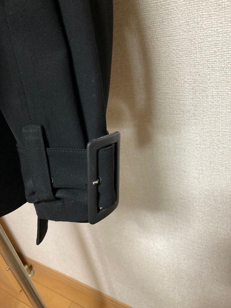 LIMI feuショート丈ジャケット