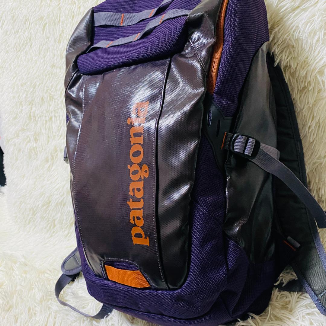 パタゴニア patagonia ブラックホール 25L バッグパック 紫オレンジ