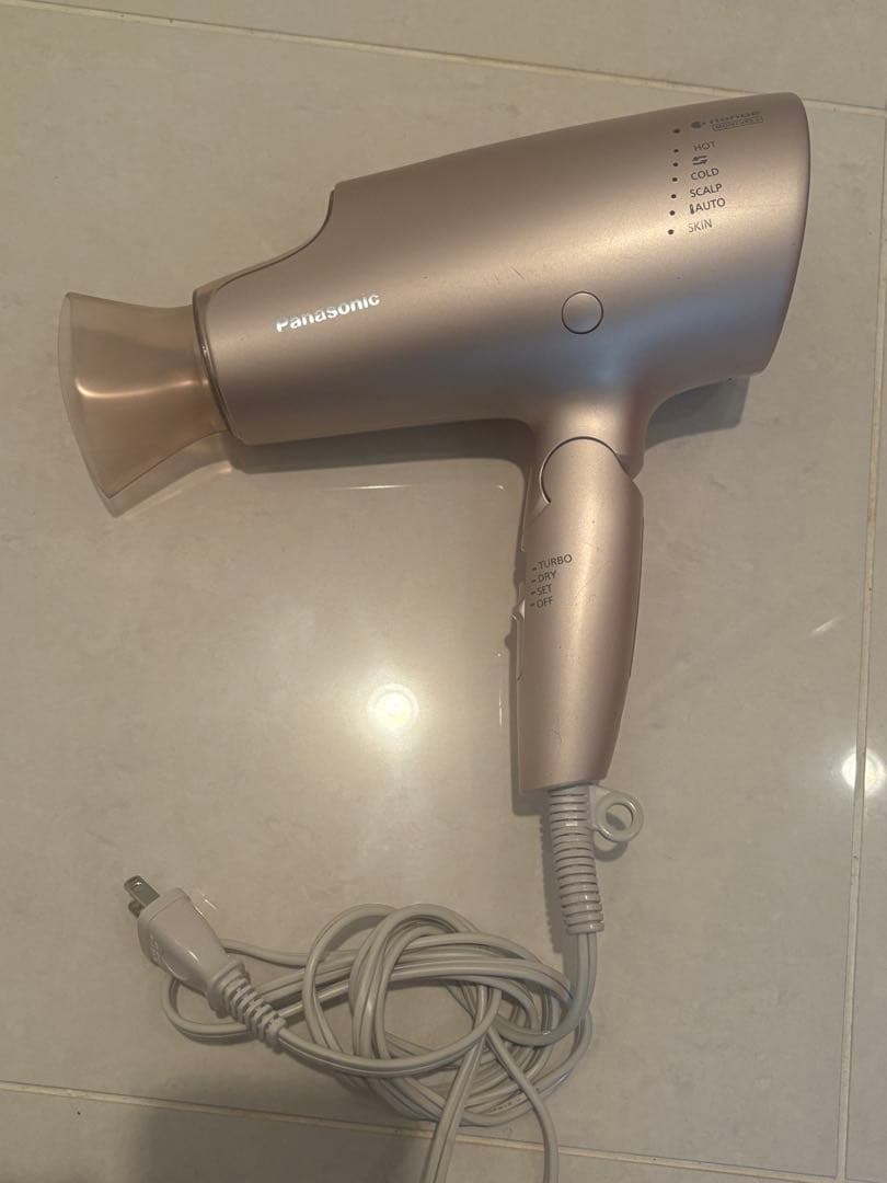 2022年製 PANASONIC　パナソニックドライヤー　EH-NA0G ピンク