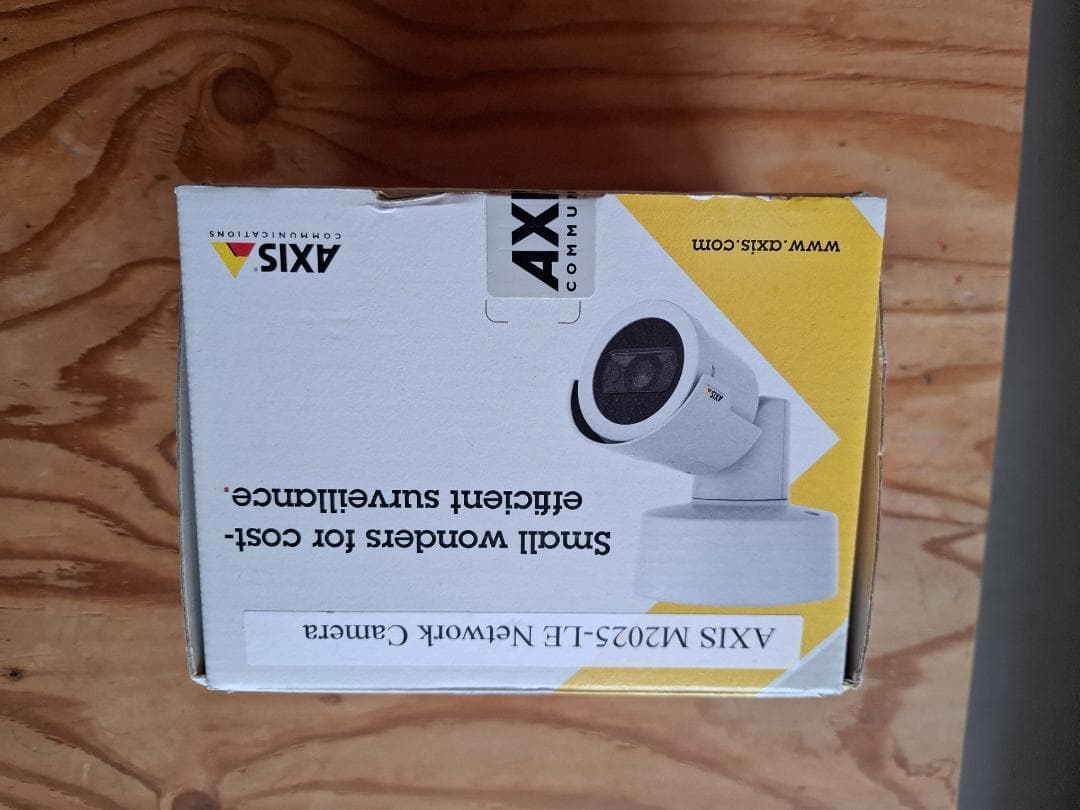 AXISネットワークカメラ　M2025-LE Network Camera