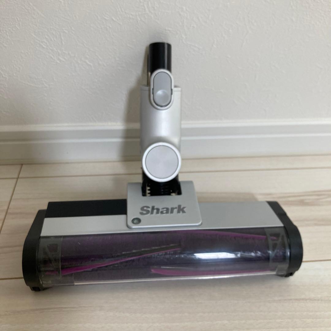 Shark CleanSense iQ コードレスクリーナーIW2241J 掃除