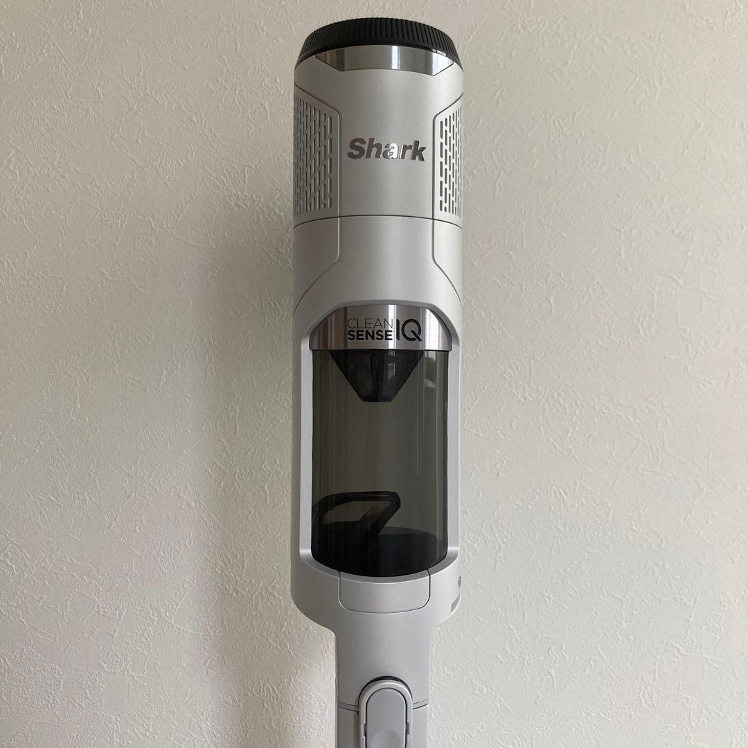 Shark CleanSense iQ コードレスクリーナーIW2241J 掃除