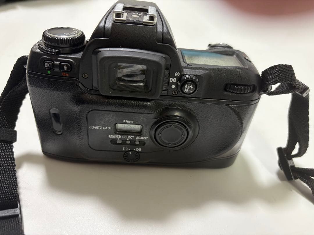 完動品　フィルムカメラNikon F80 レンズセット