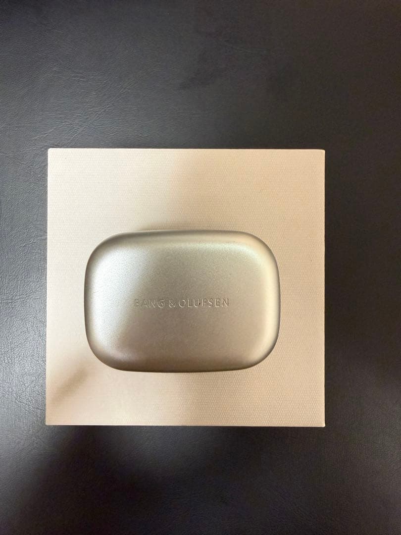 イヤホン Bang & Olufsen beoplay eleven