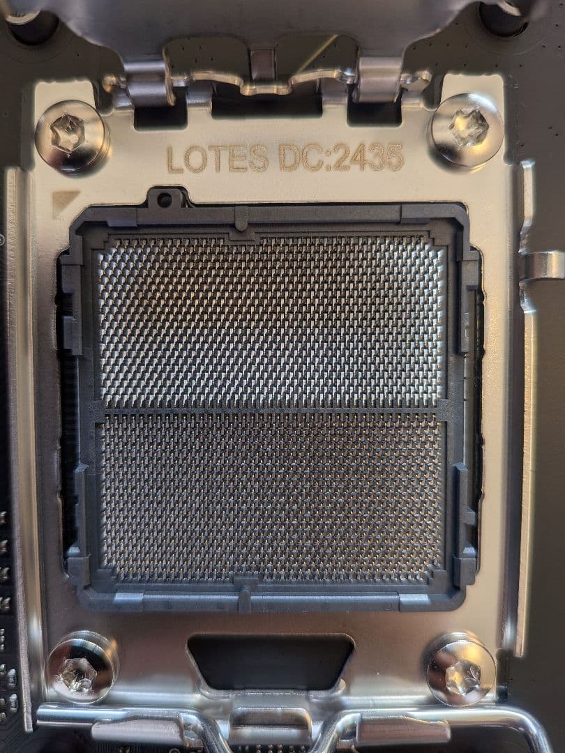 マザーボード MAG B650M MORTAR WIFI AMD Ryzen 7000