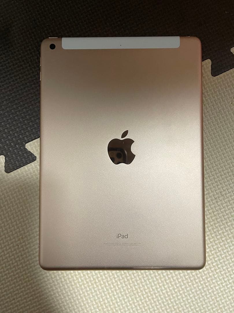 iPad 第６世代ゴールド 本体