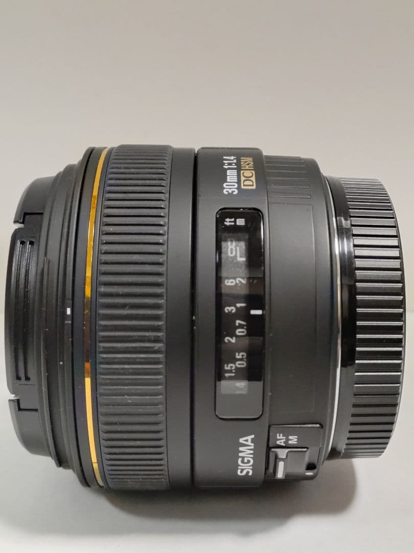 SIGMA 30mm F1.4 EX DC キャノンマウント
