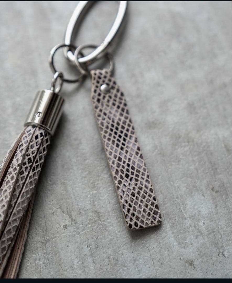 Yo Many Nation カラビナコンビネーションキーチェーン