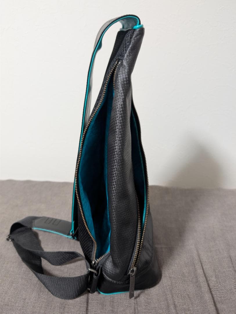 初音ミク モデル ショルダーバッグ ココラボ