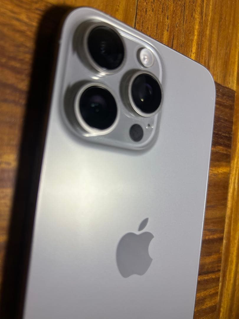 iPhone 15 Pro Max 256GB 超美品