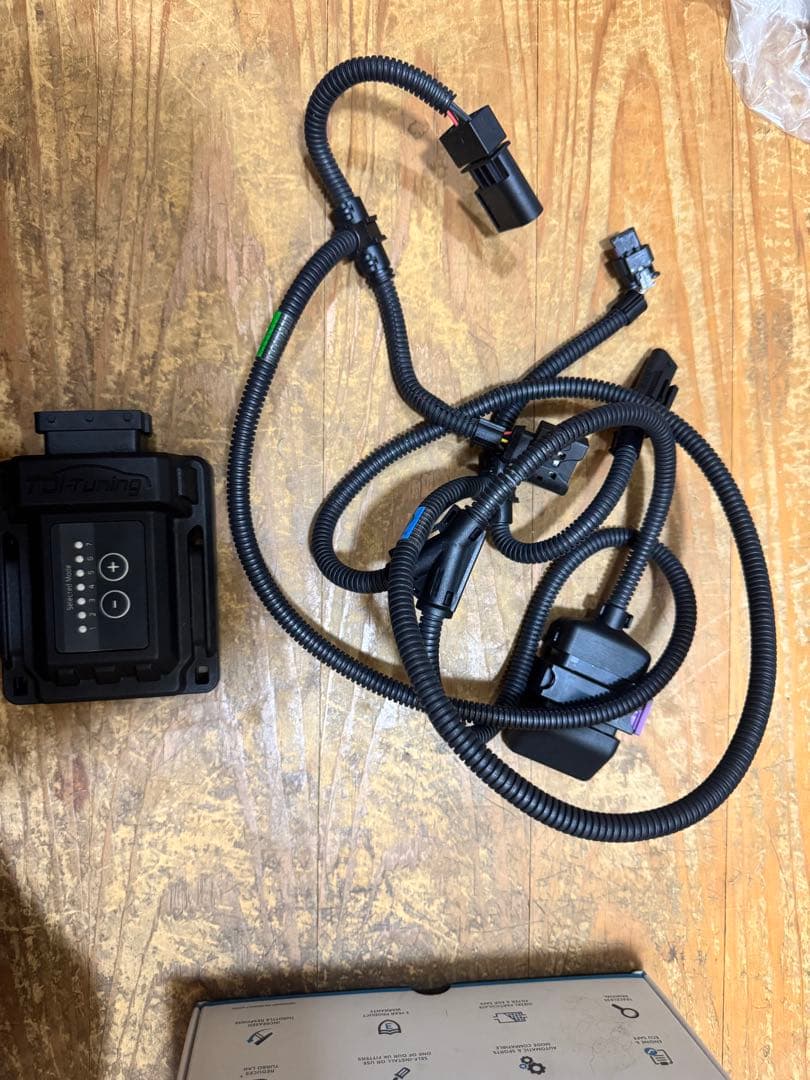 ピ*イ様 TDI-Tuning デジタルチューニングボックス  523d用