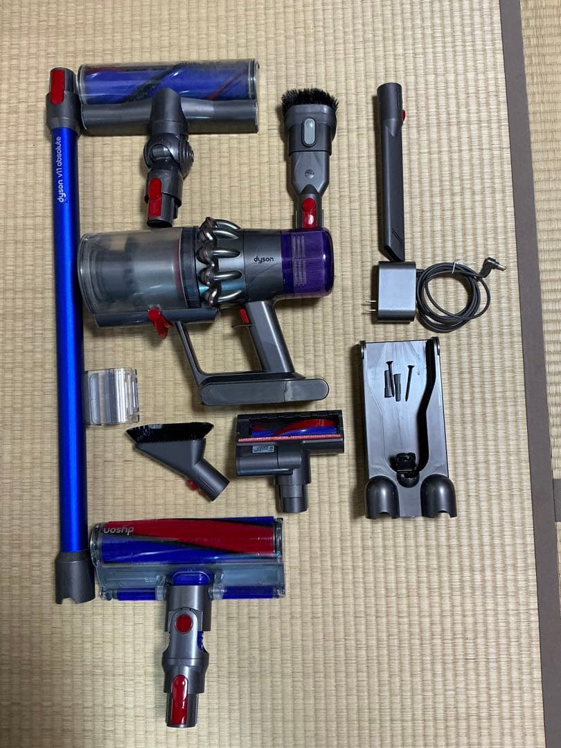 Dyson V11 SV14 スティッククリーナー 本体 ジャンク品