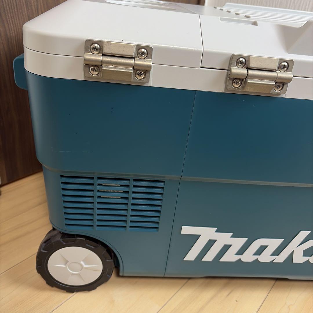 makita マキタ CW180D 充電式保冷温庫　ジャンク