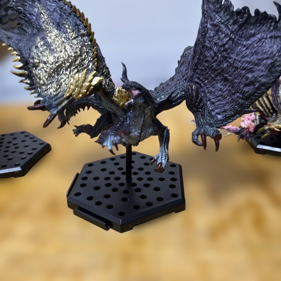 モンスターハンターのフィギュア7体セット