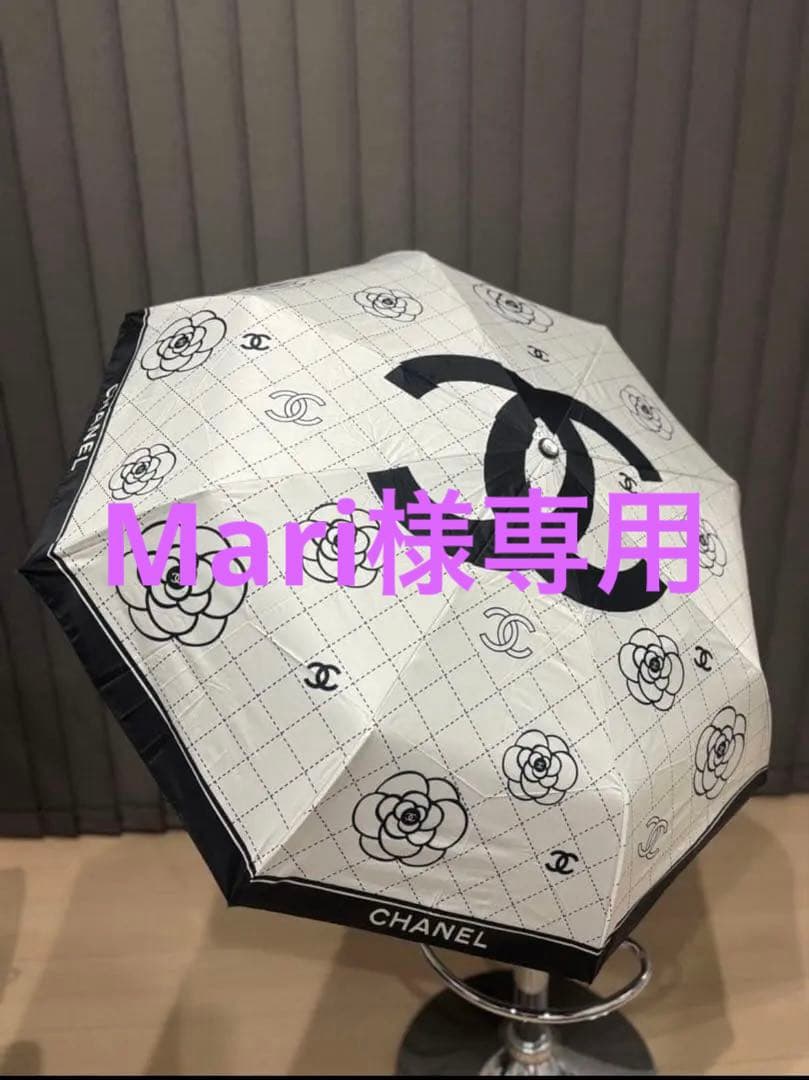 CHANEL折りたたみ傘 フラワーモチーフ 晴雨兼用