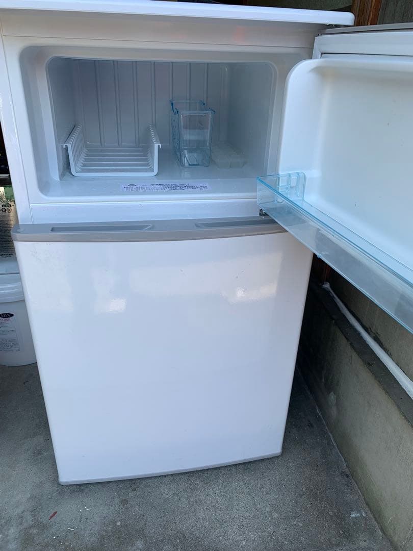 Abitelax AR-975E 冷蔵庫 96L 2020年式