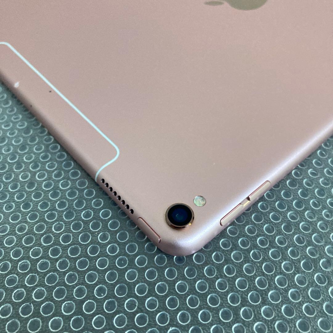 749 電池最良好☆iPad Pro 64GB 10.5インチ SIMフリー☆