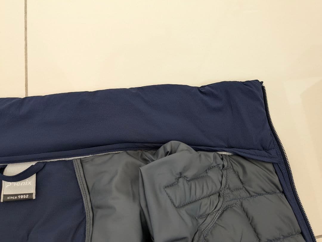 フェニックス phenix ミドルジャケット（美品）2019-20モデル