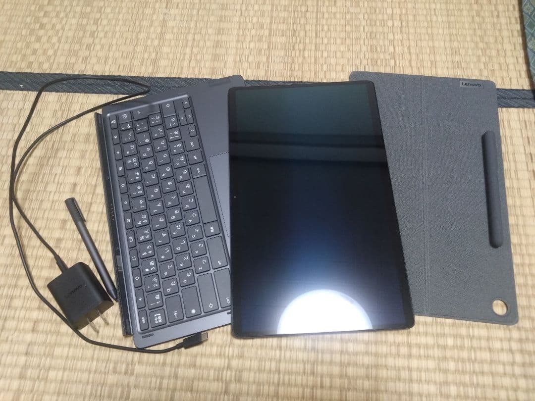 Androidタブレット本体 Lenovo IdeaPad Duet 560 Chromebook