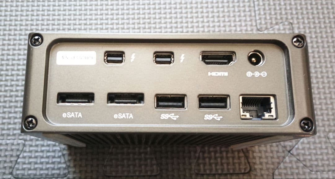 CalDigit TS2 Thunderboltケーブル付