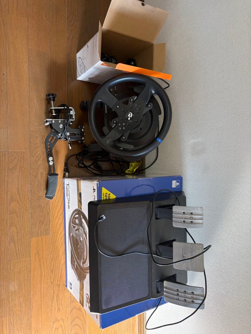 Thrustmaster T300RS トラストマスター