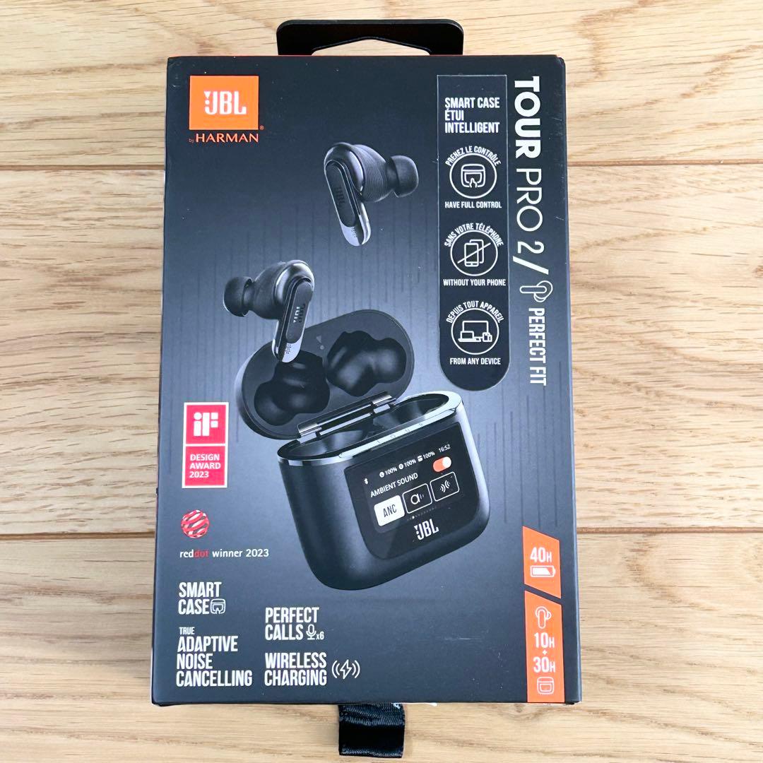 JBL TOUR PRO 2 ワイヤレスイヤホン　ノイズキャンセリング
