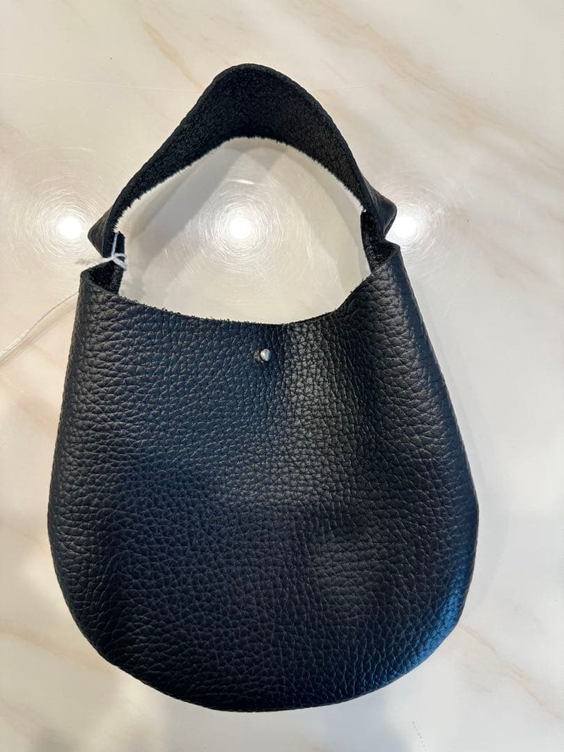 Hender Scheme 黒レザー ハンドバッグ