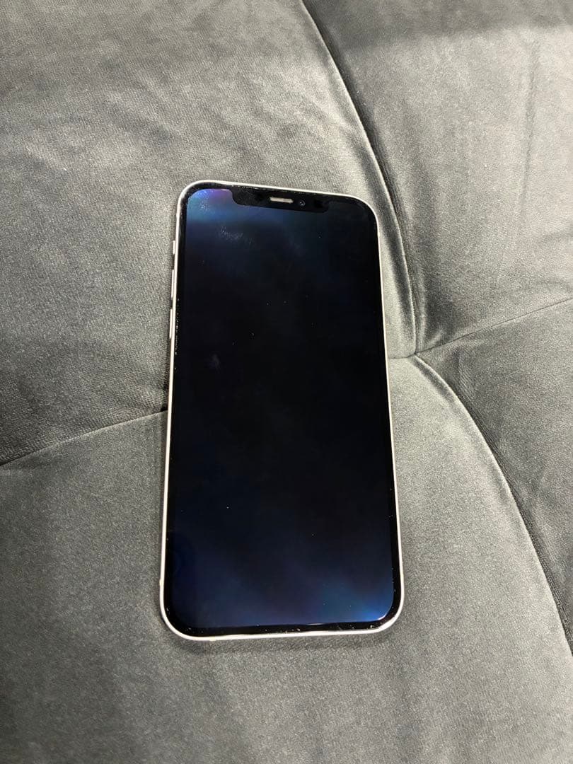 ドコモ iPhone64GB ホワイト