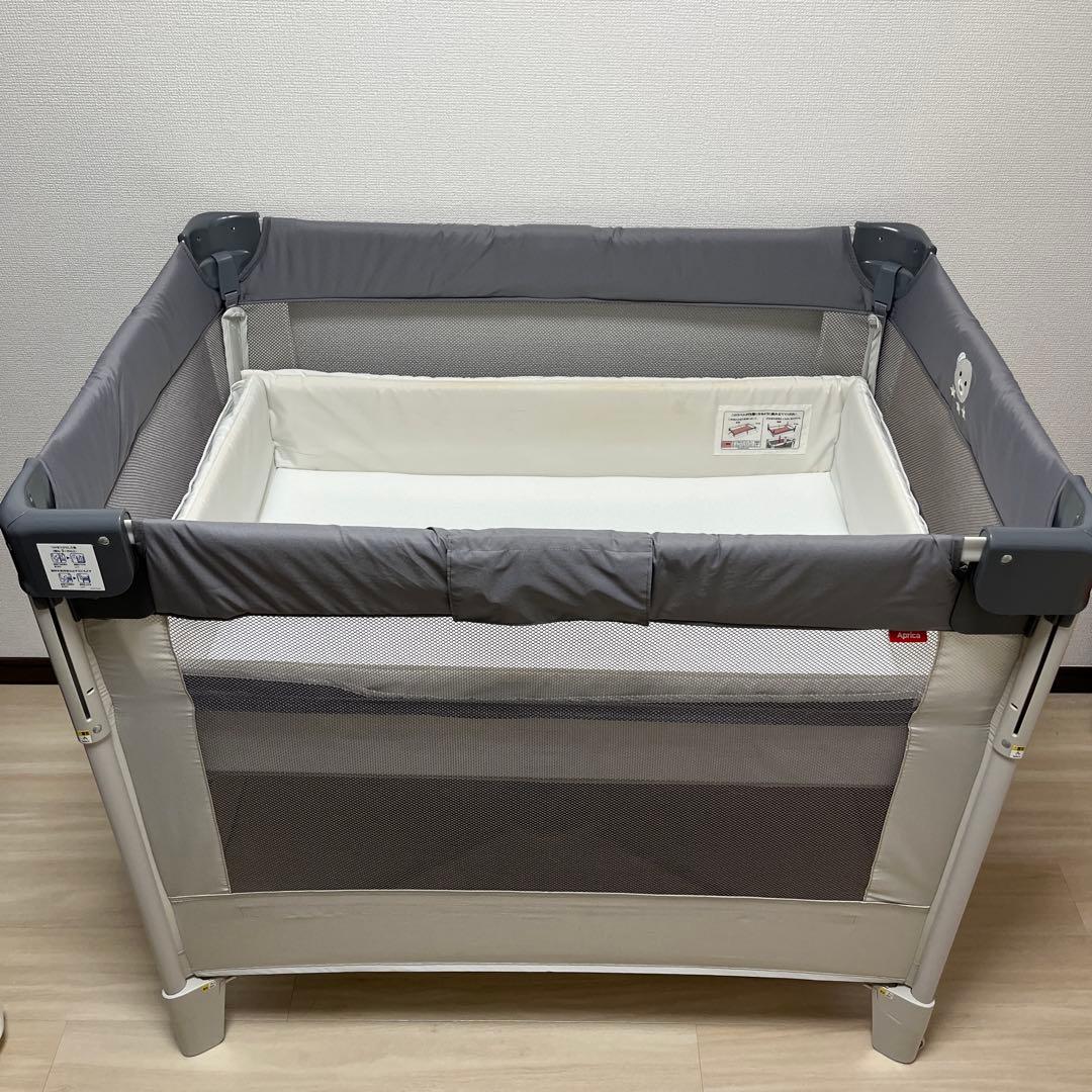 ココネルエアー アップリカ ベビーベッド