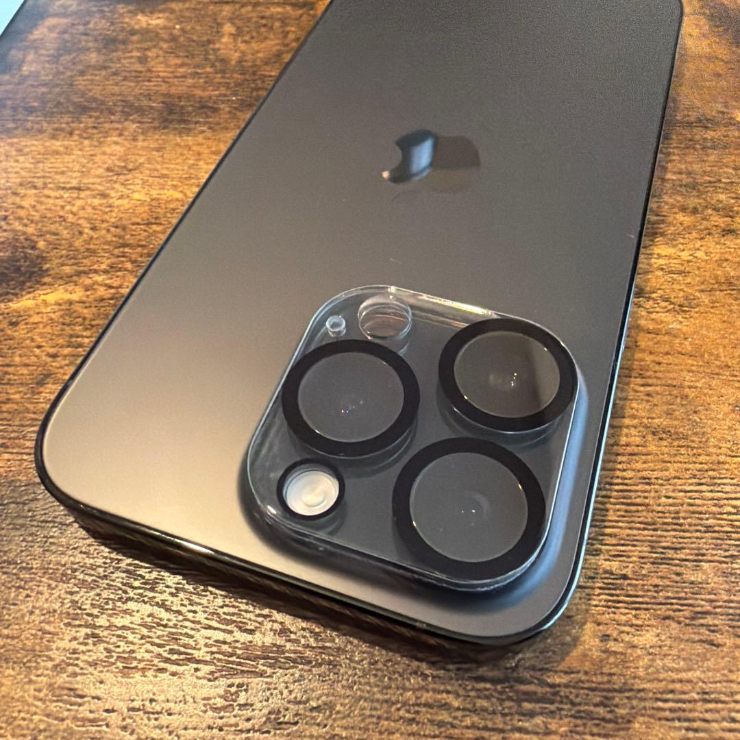 【美品】Apple iPhone 14 Pro スペースブラック 本体