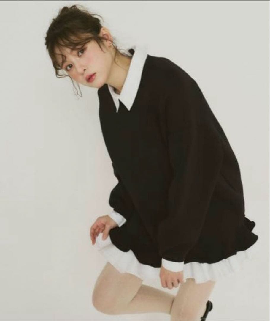 olu. オルドット　フリルレイヤードダンボールスウェット