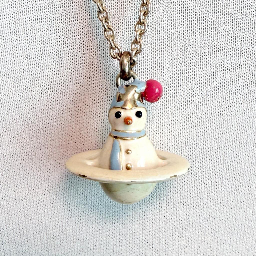 ヴィヴィアンウエストウッド スノーマン オーブ ネックレス 雪だるま