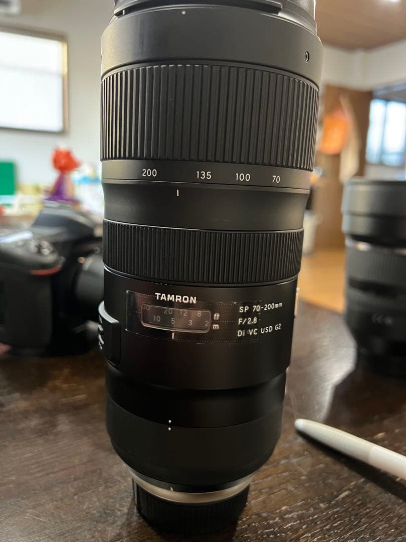 70-200ズームf2.8　Fマウント ニコン用タムロン