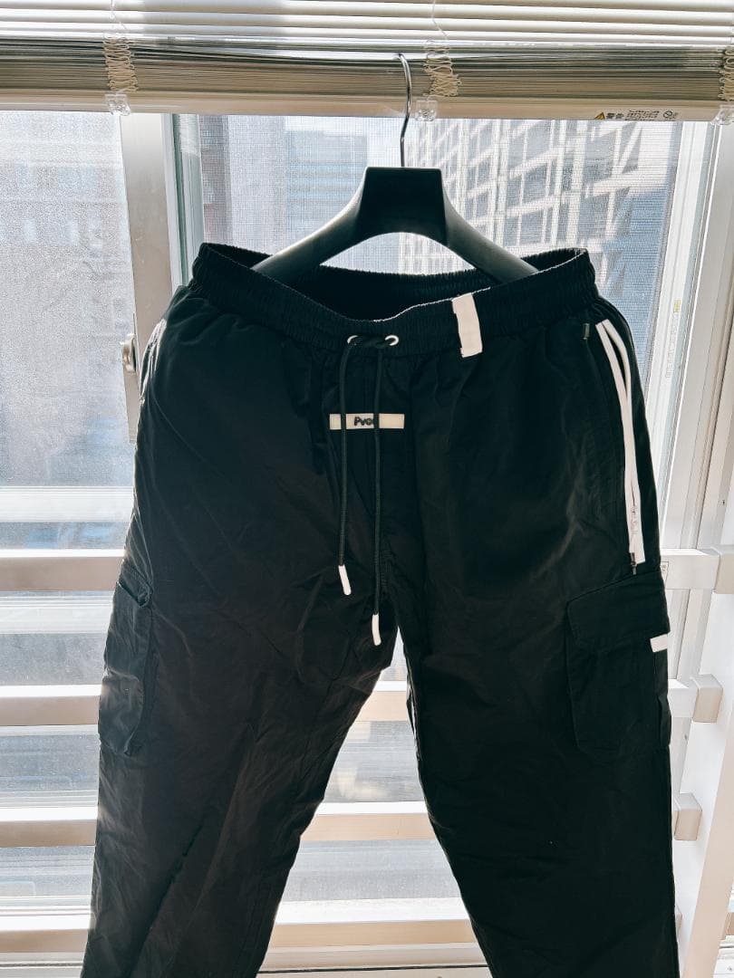 【防水・防風】PVOT プレミアム ナイロンパンツ ブラックカーゴパンツ