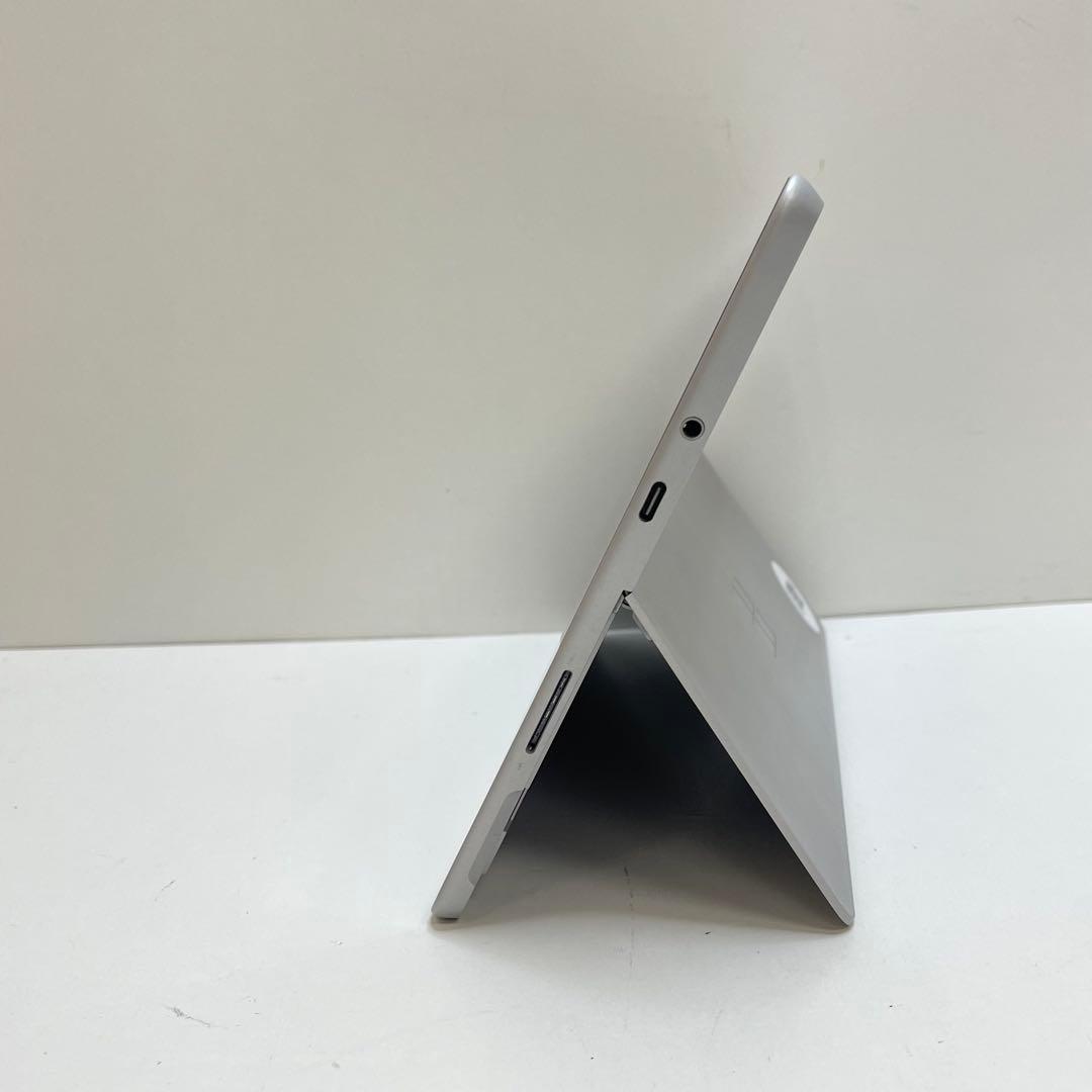 #394 Microsoft Surface Go モデル1824 8GB